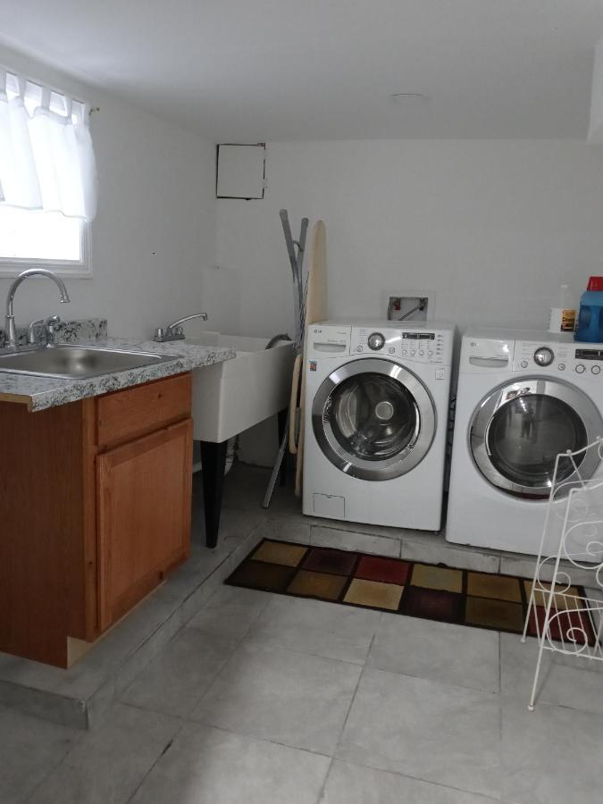 "Cozy Basement Retreat Just 40 Minutes To Nyc!" Daire Irvington Dış mekan fotoğraf