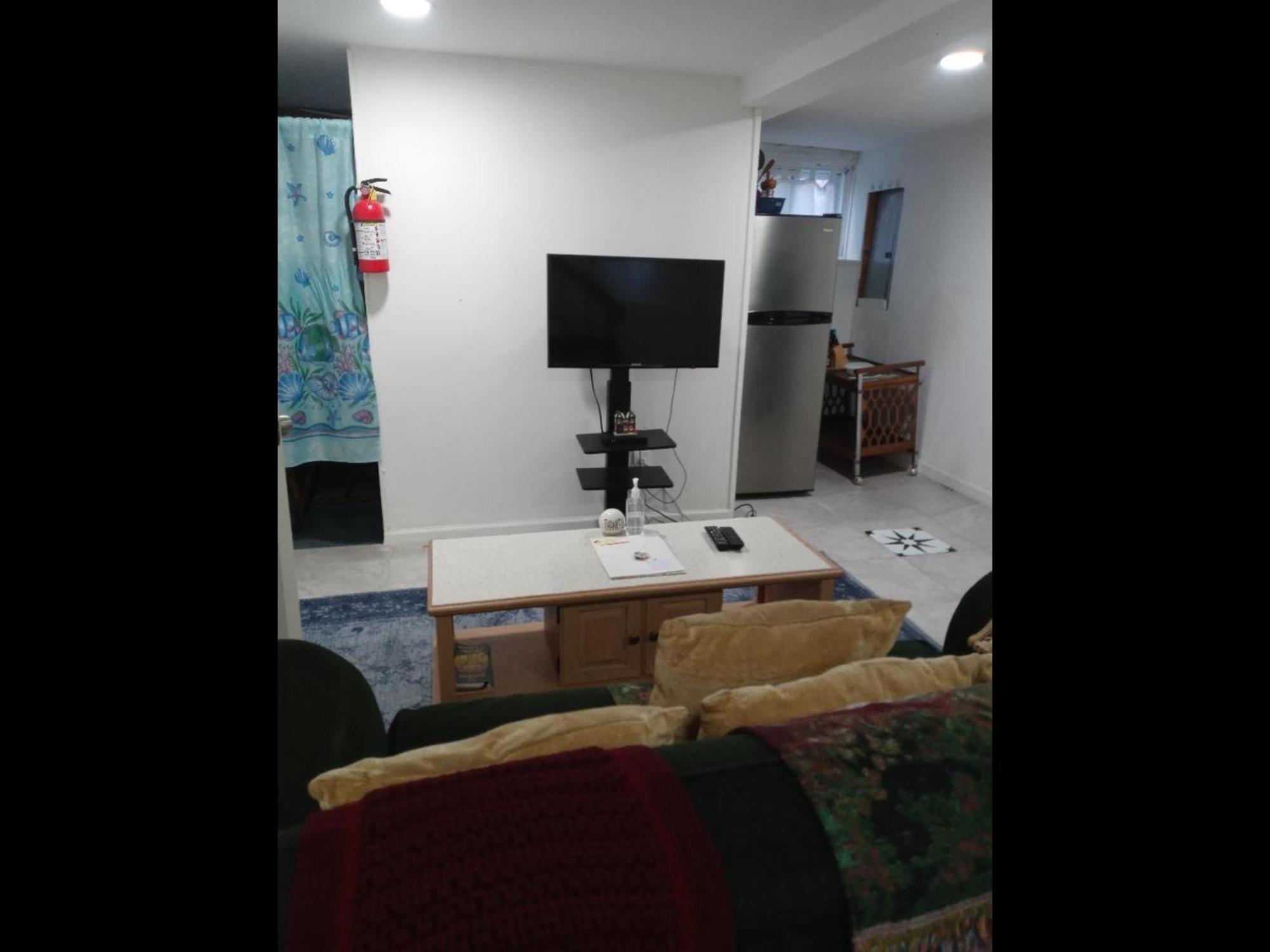 "Cozy Basement Retreat Just 40 Minutes To Nyc!" Daire Irvington Dış mekan fotoğraf