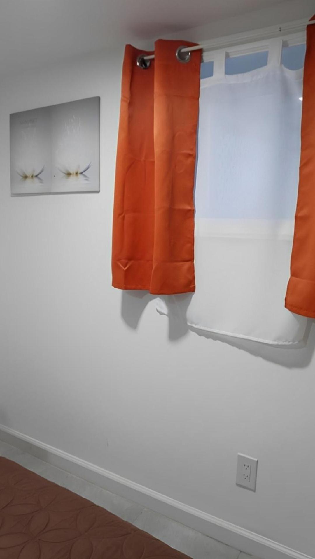 "Cozy Basement Retreat Just 40 Minutes To Nyc!" Daire Irvington Dış mekan fotoğraf